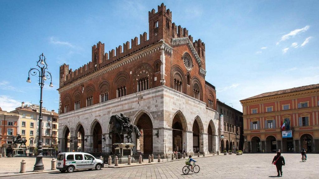 Background-Piacenza-Cosa-Vedere