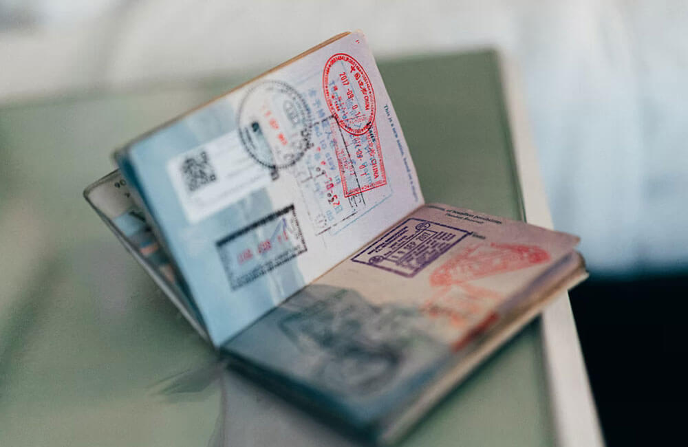 Idee-Regalo-Per-chi-ama-viaggiare---Passaporto
