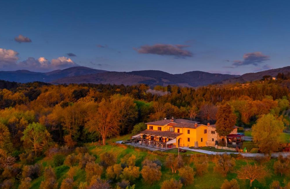 Agriturismo-in-toscana-con-Piscina-Risalpiano