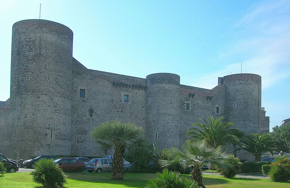 Castello-Ursino-di-Catania