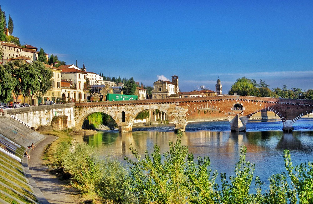 Verona-Ponte-Pietra